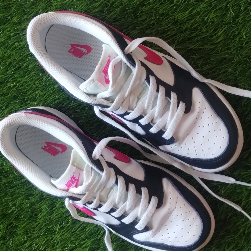 Nike Dunk Low Dark Obsidian Blue White & Fierce Pink W8 Y6.5 - Picture 6 of 16